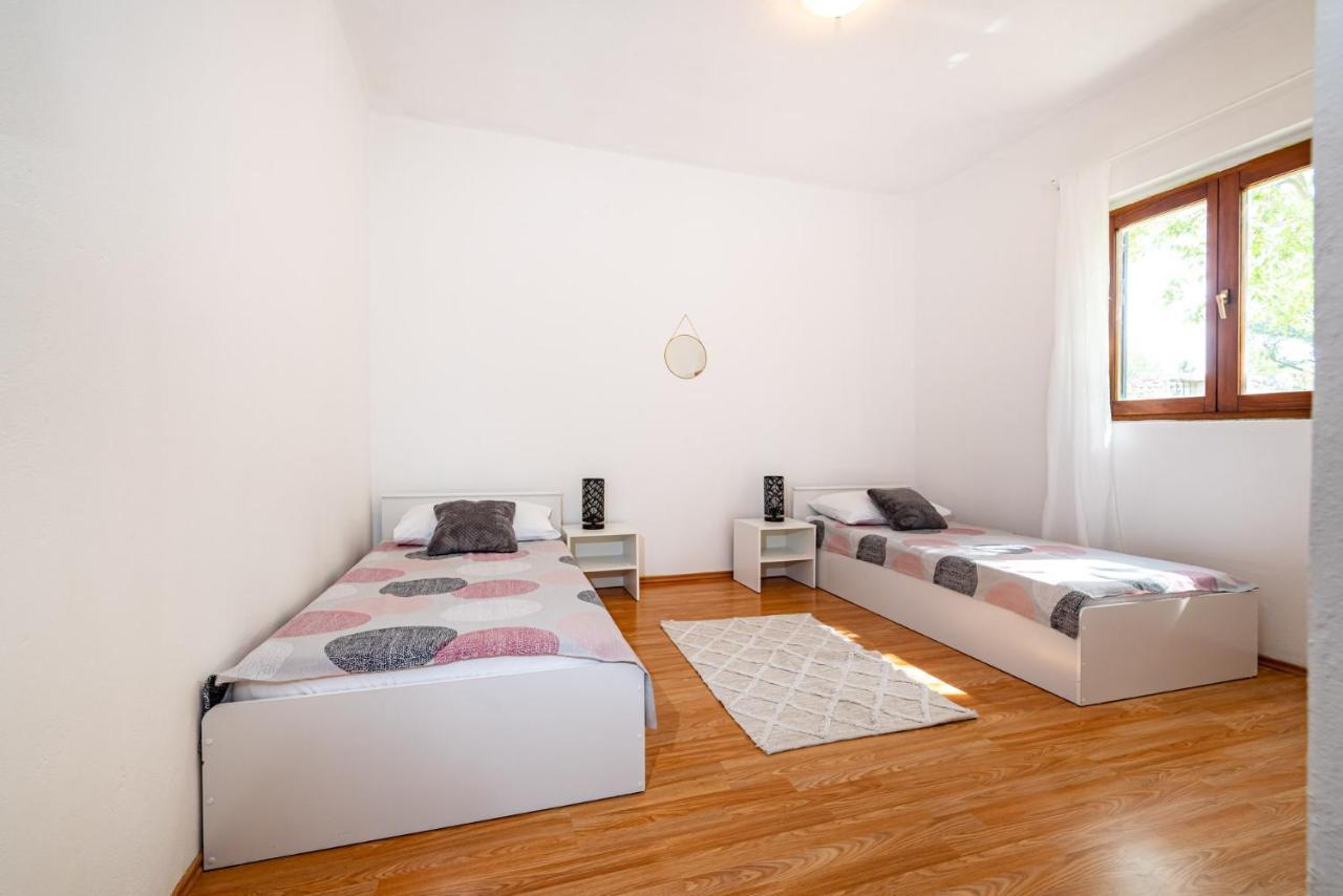 Apartment Marija Novigrad  Exterior photo